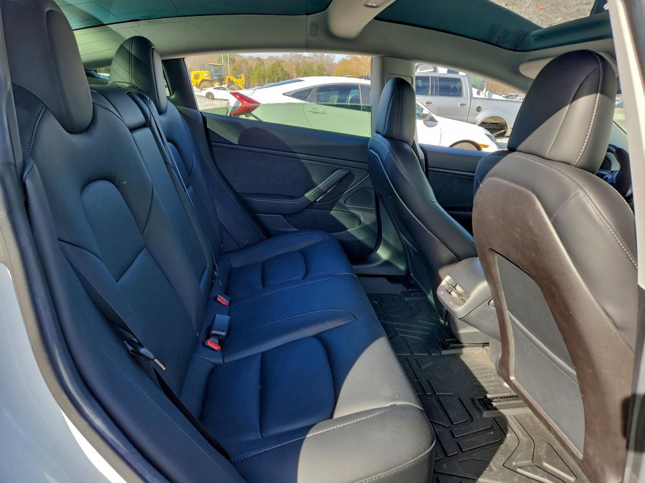 2020 Tesla Model 3 VIN: 5YJ3E1EC7LF587004 Lot: 94326475