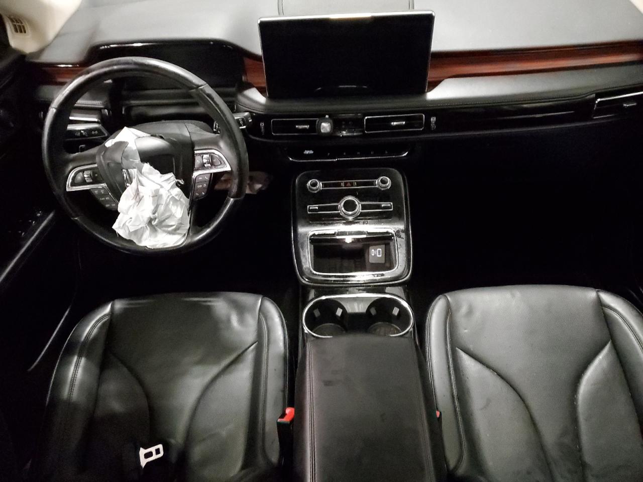 2023 Lincoln Nautilus Reserve VIN: 2LMPJ8K92PBL25926 Lot: 91861805