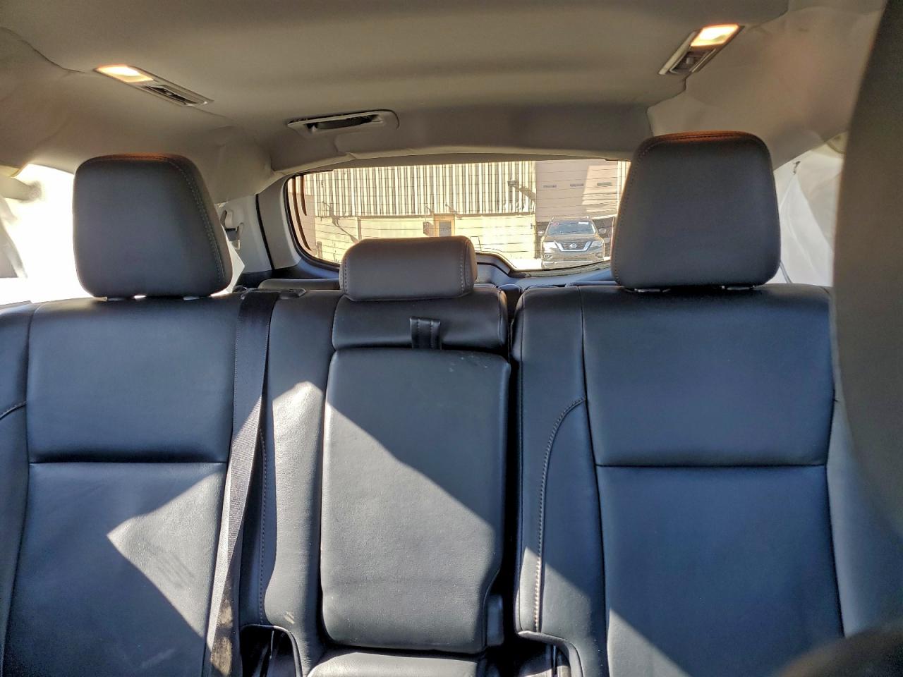 2016 Toyota Highlander Xle VIN: 5TDKKRFH9GS123937 Lot: 94736845