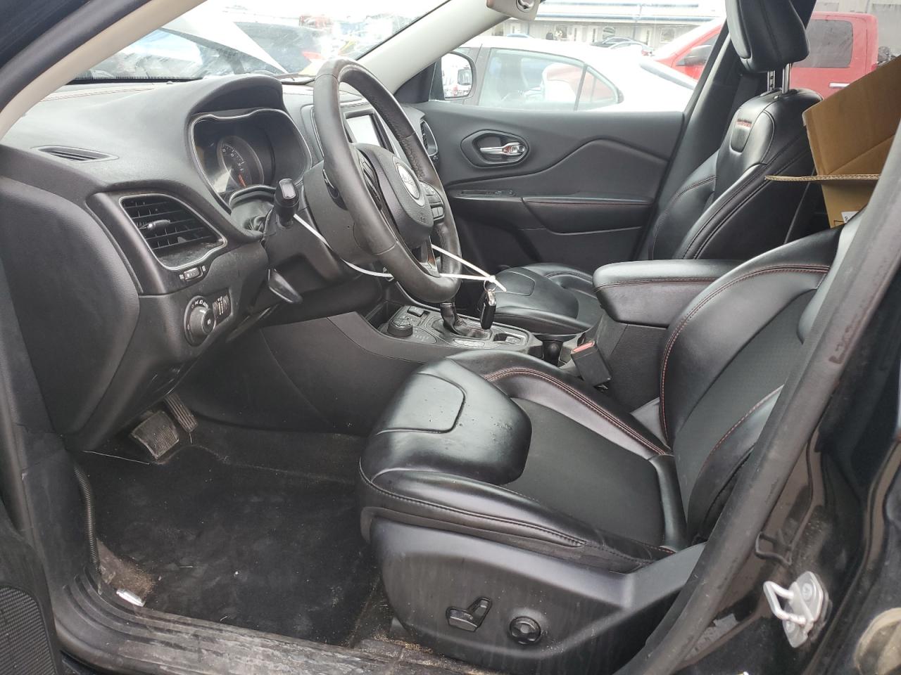 2019 Jeep Cherokee Trailhawk VIN: 1C4PJMBX3KD393761 Lot: 91634935