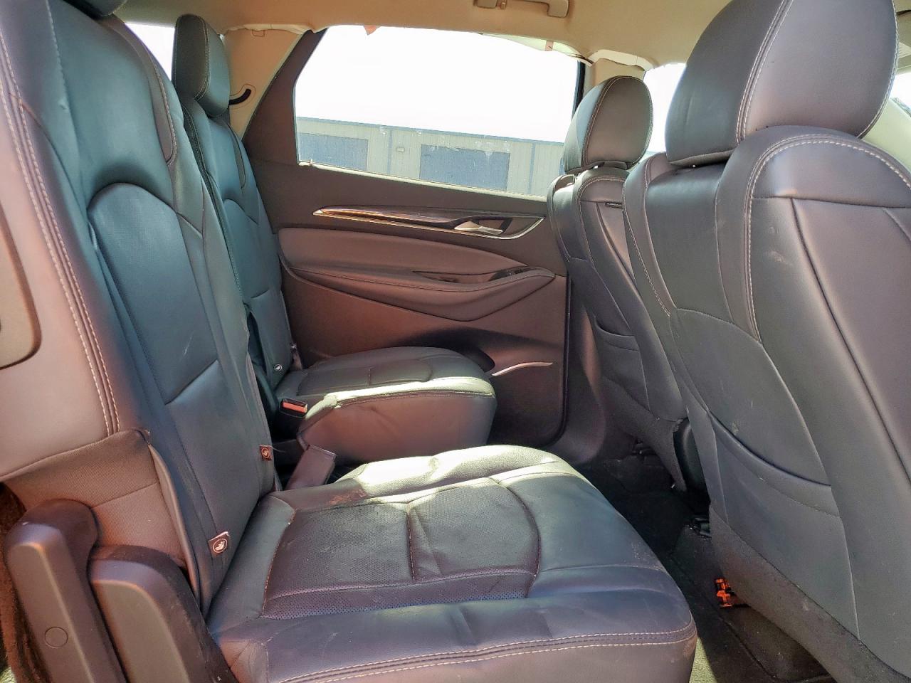 2018 Buick Enclave Essence VIN: 5GAERBKW4JJ244806 Lot: 90218525