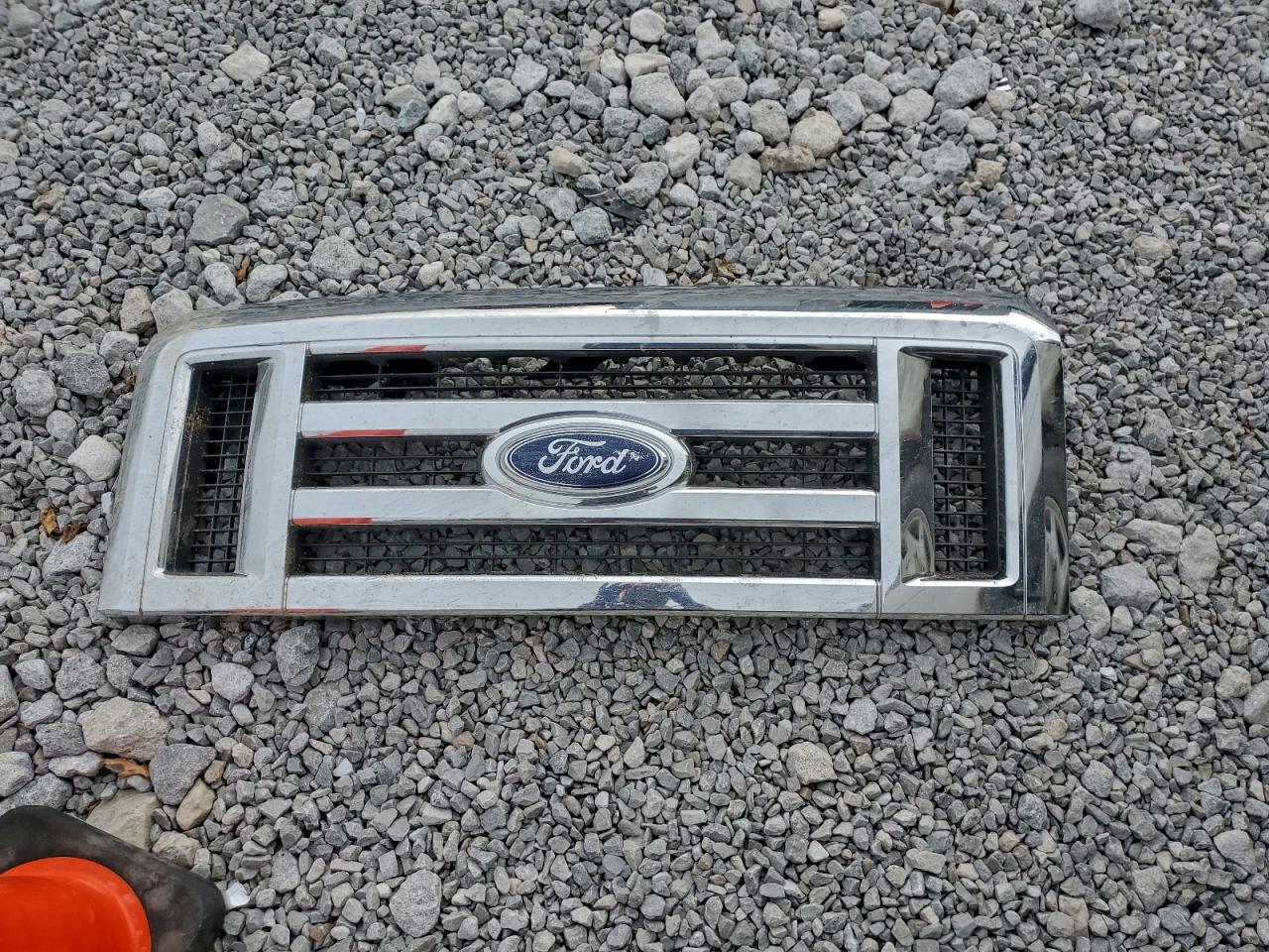 2009 Ford Econoline E150 Van VIN: 1FDNE11W99DA84935 Lot: 94246155