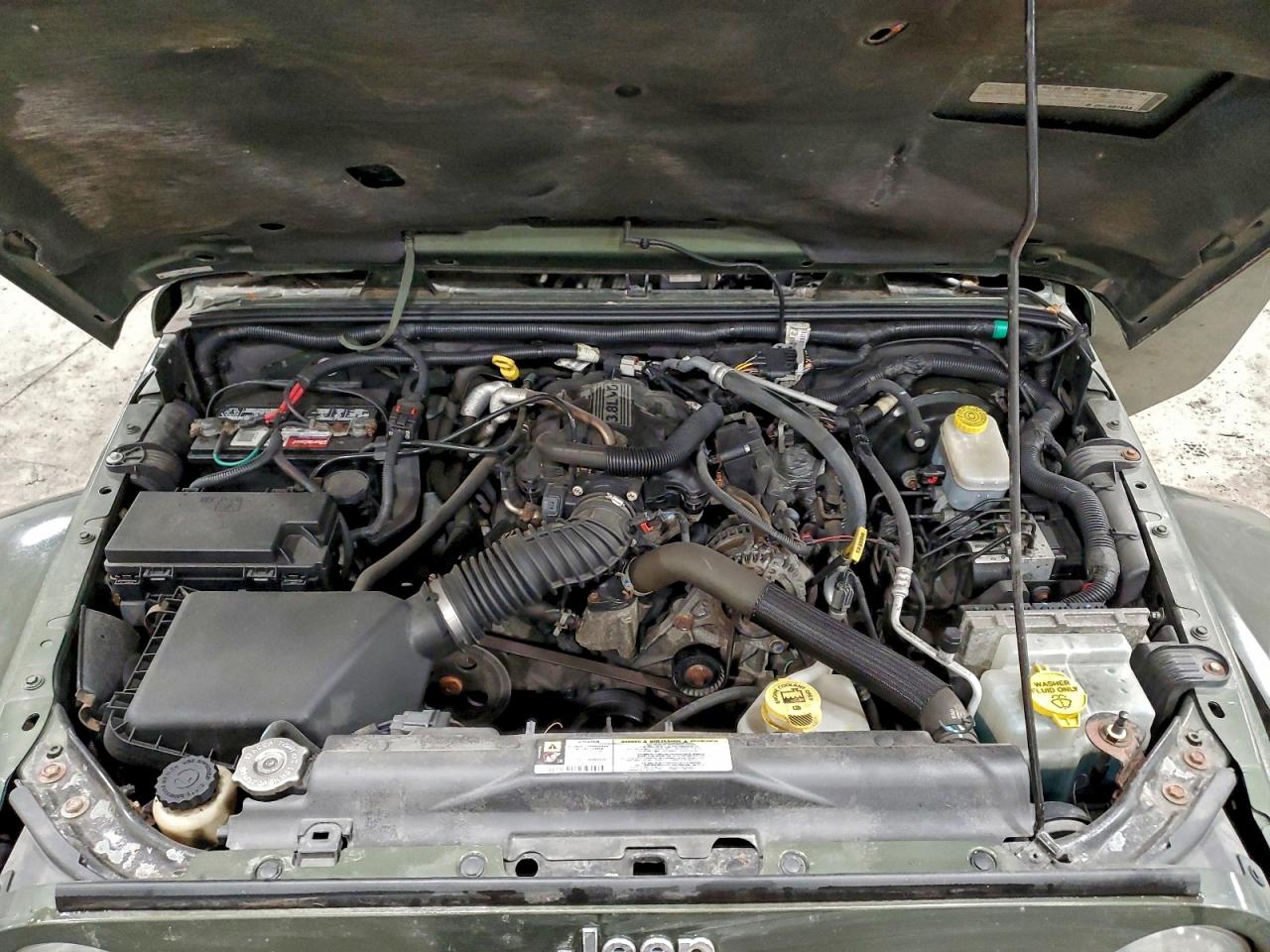 2008 Jeep Wrangler Unlimited Sahara VIN: 1J8GA59108L608334 Lot: 94123835