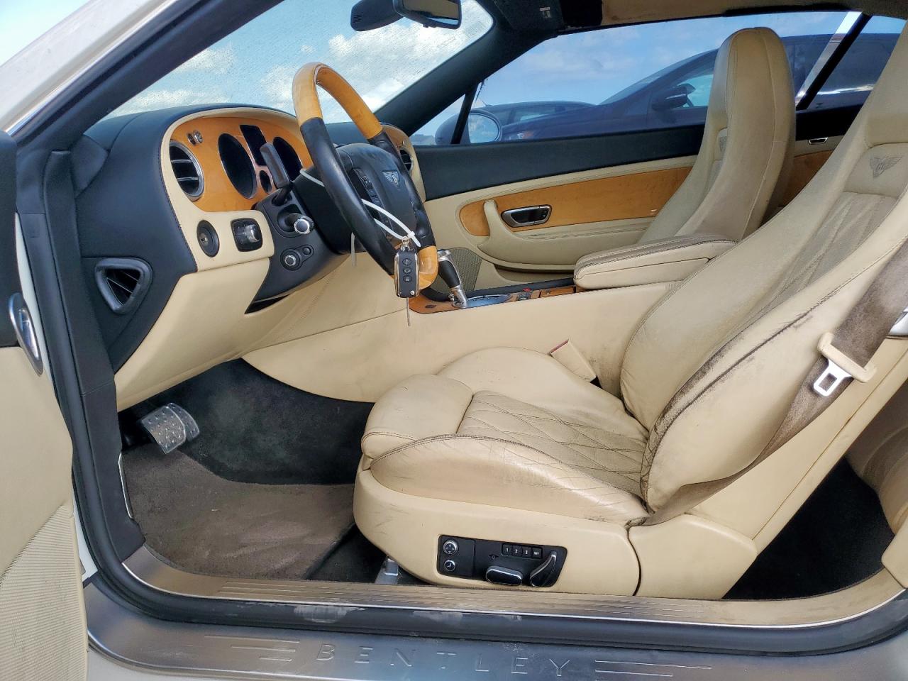 2008 Bentley Continental Gtc VIN: SCBDR33W68C051427 Lot: 92376465