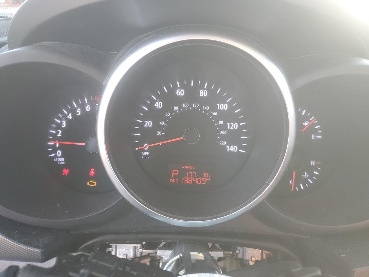 2012 Kia Soul + VIN: KNDJT2A62C7380402 Lot: 92635415