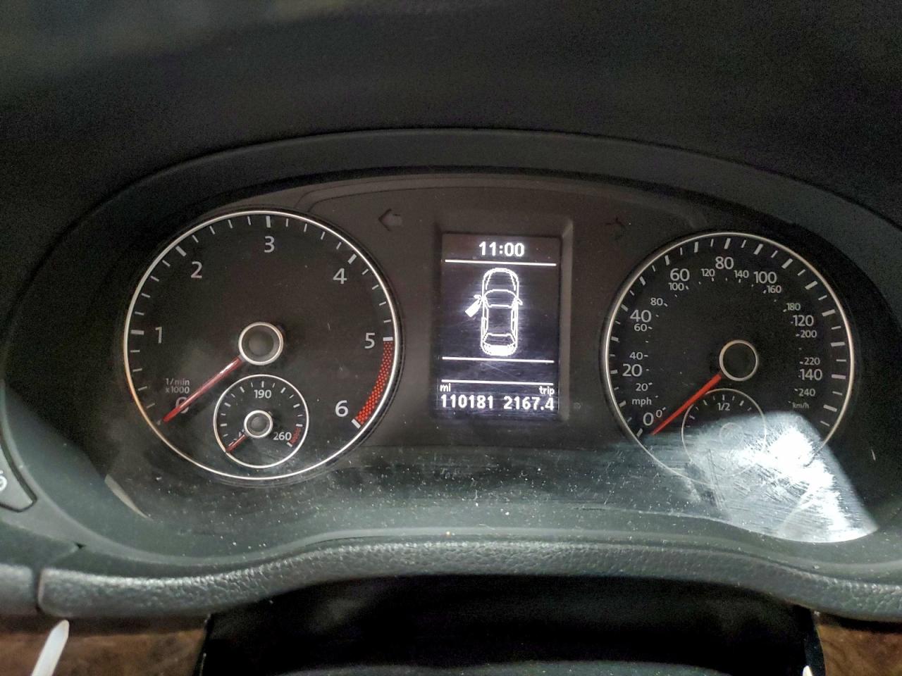 2014 Volkswagen Passat Sel VIN: 1VWCN7A32EC046318 Lot: 94334875