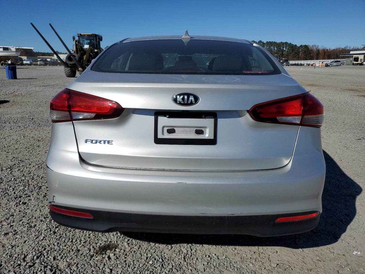 2018 Kia Forte Lx VIN: 3KPFK4A79JE270621 Lot: 93169945