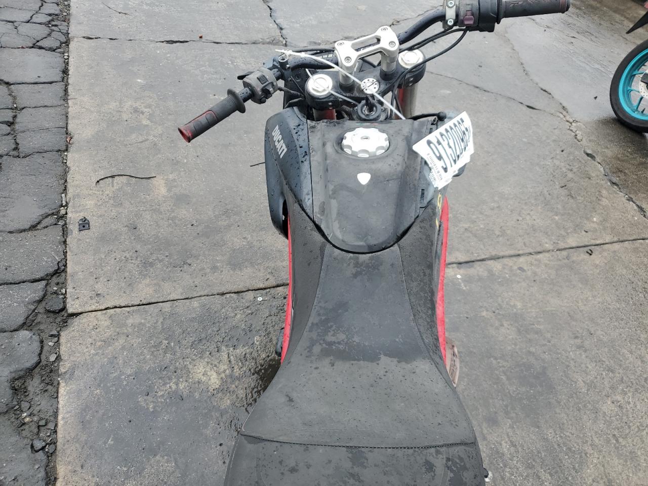 2013 Ducati Hypermotard Hyperstrada VIN: ZDM1YBTS0DB002111 Lot: 91320965