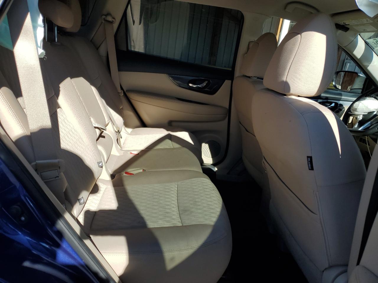 2018 Nissan Rogue S VIN: KNMAT2MT7JP608778 Lot: 92485915