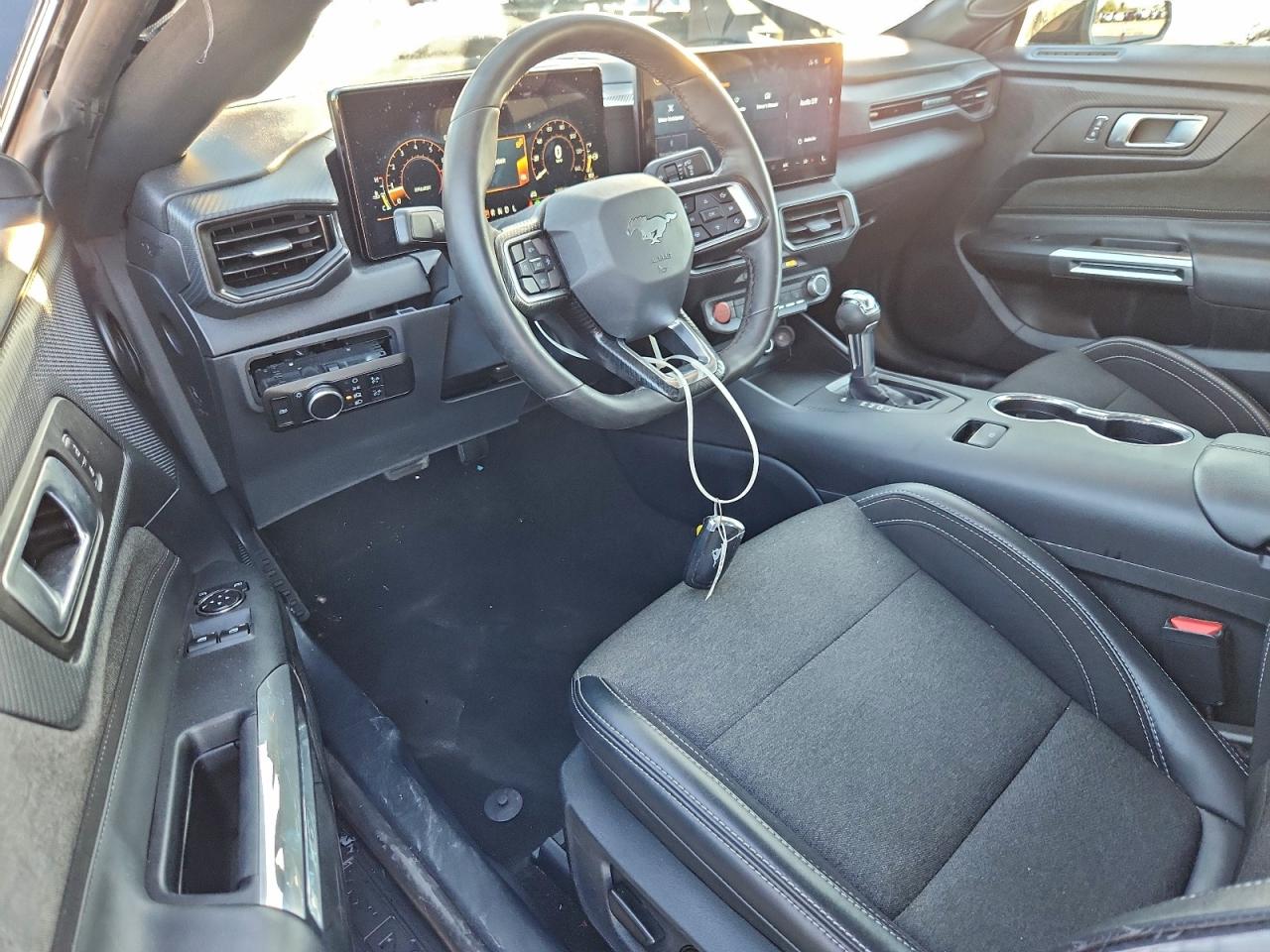 2024 Ford Mustang VIN: 1FA6P8TH2R5107983 Lot: 92888135