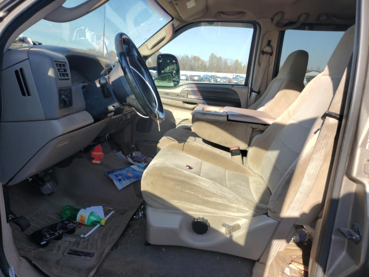 2003 Ford F250 Super Duty VIN: 1FTNW21P73EB65515 Lot: 92305305