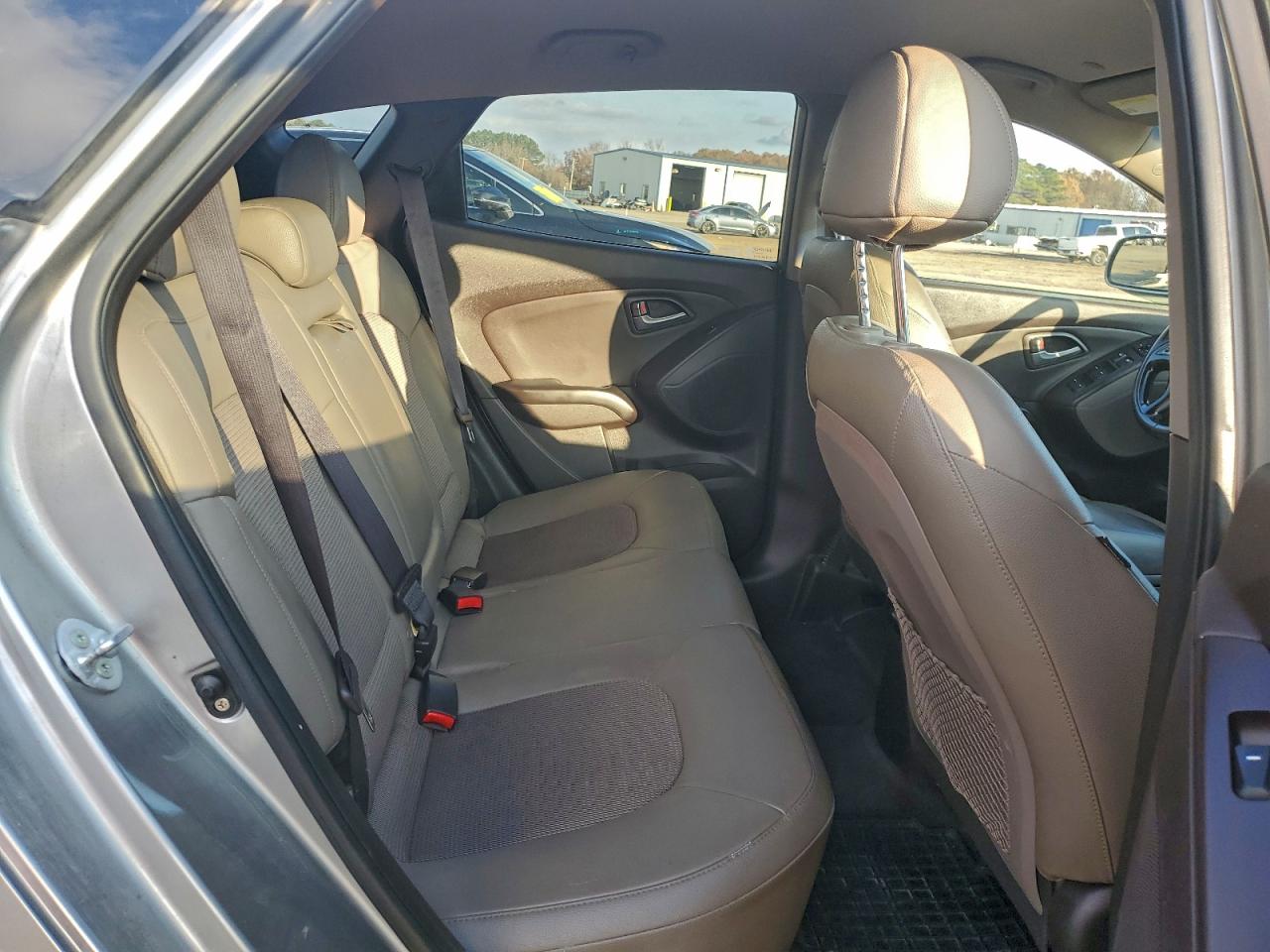 2015 Hyundai Tucson Limited VIN: KM8JU3AG7FU058013 Lot: 94198575