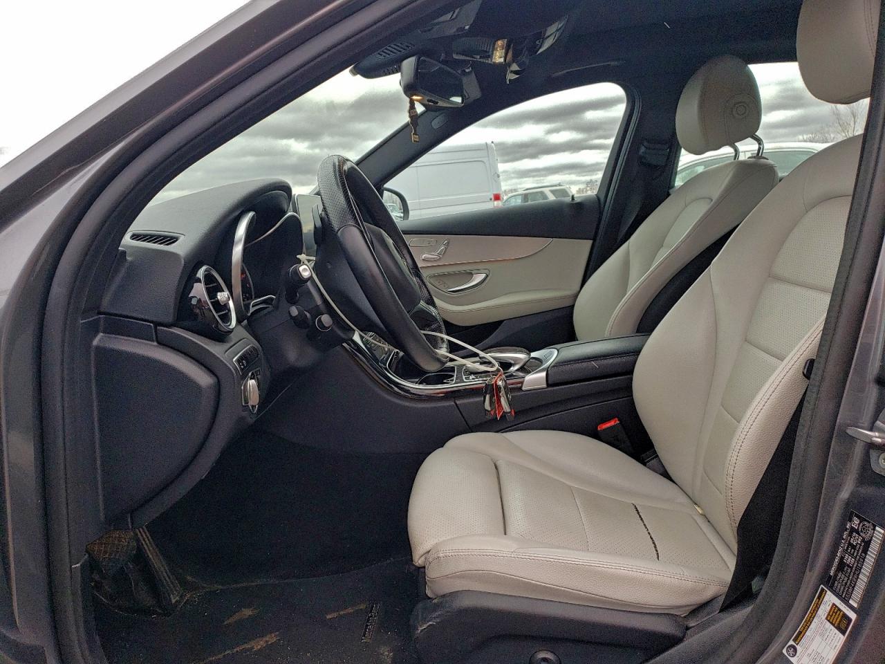 2017 Mercedes-Benz C 300 4Matic VIN: 55SWF4KB9HU185918 Lot: 94815125