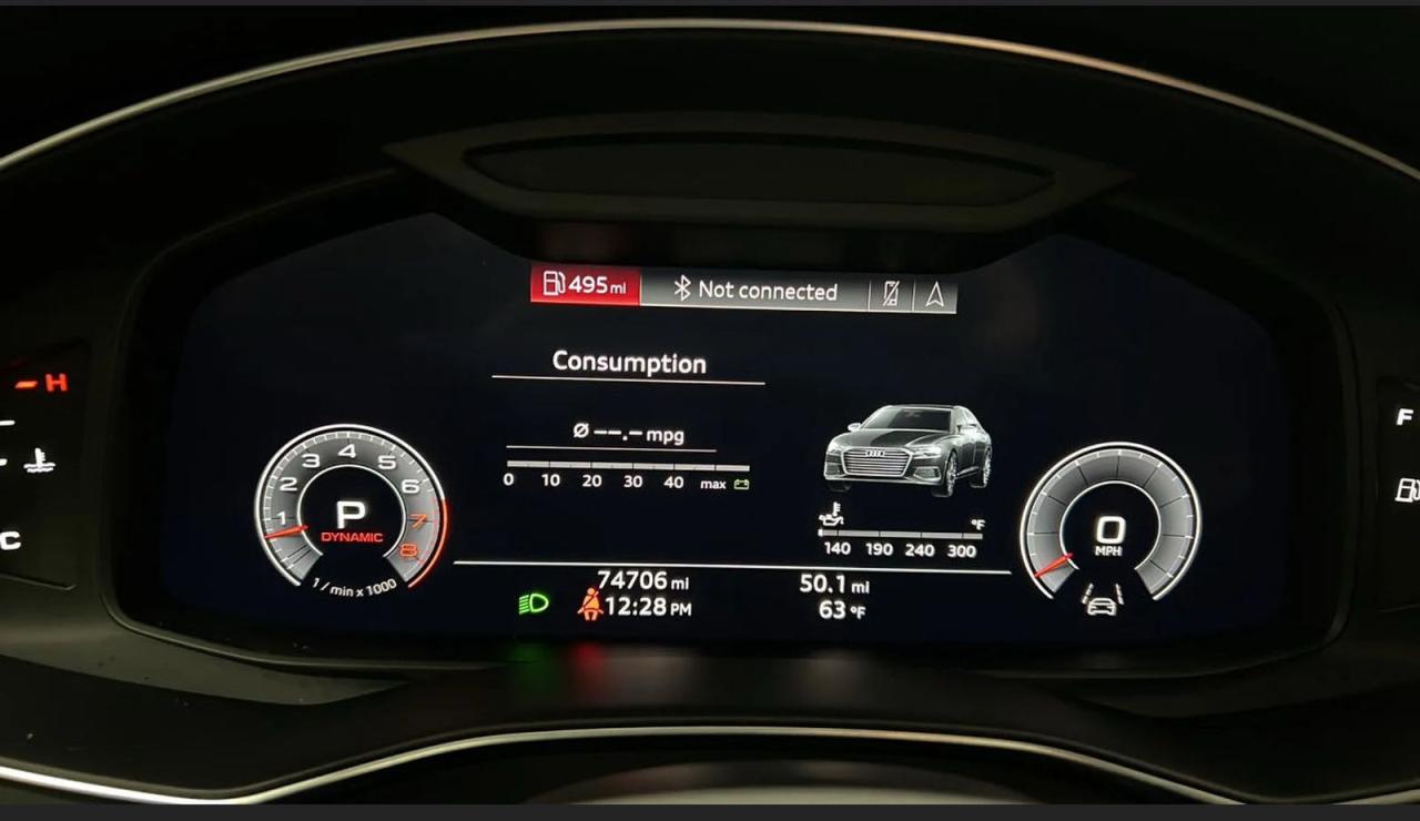 Фото: WAUM2AF27KN039780