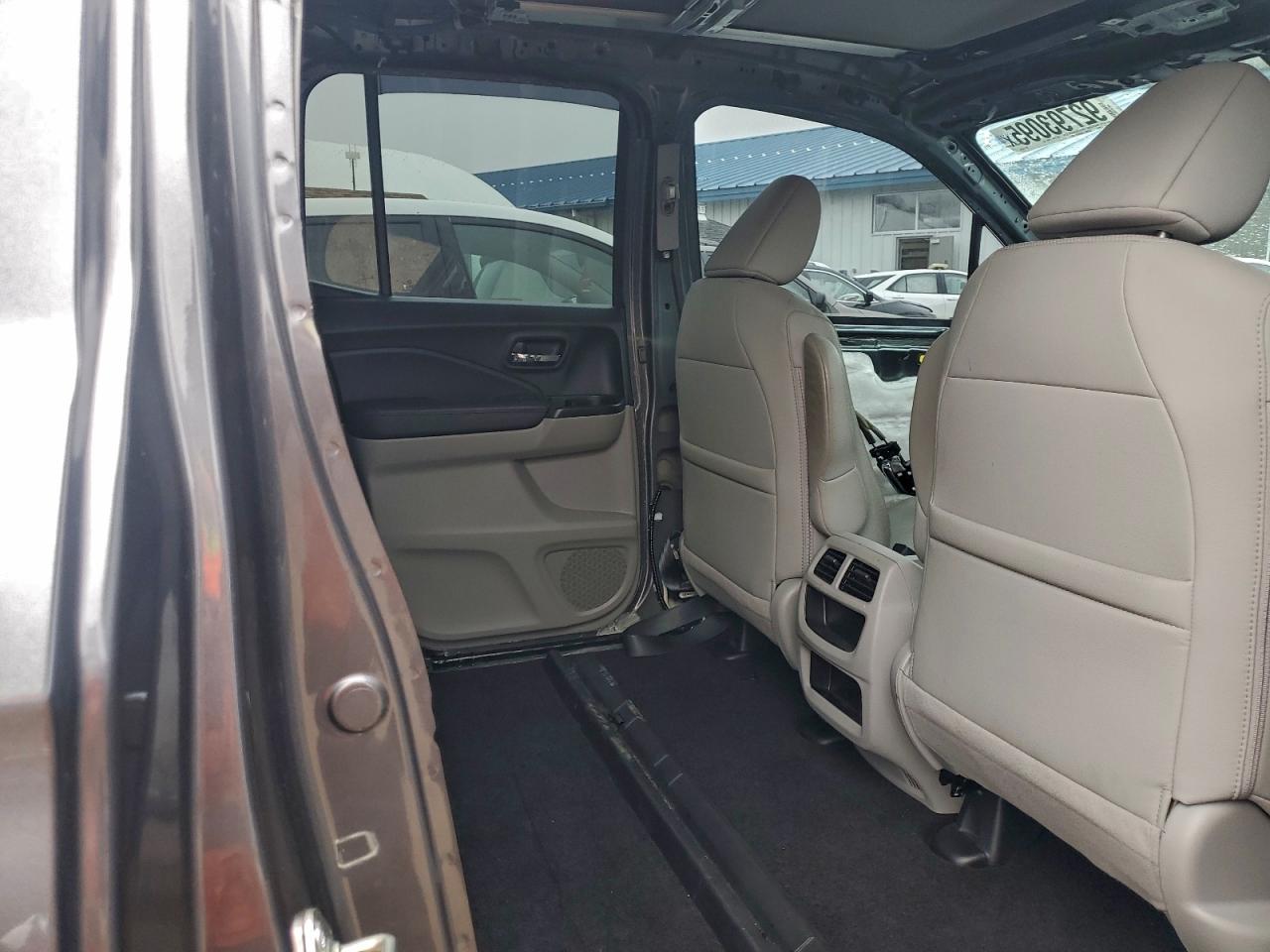 2019 Honda Ridgeline Rtl VIN: 5FPYK3F53KB048489 Lot: 92793095