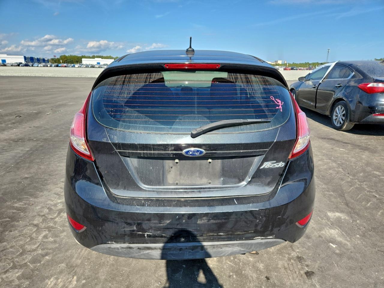 2015 Ford Fiesta S VIN: 3FADP4TJ3FM138636 Lot: 94109665