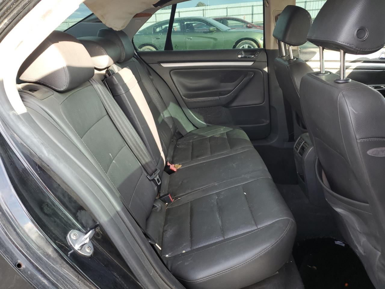 2005 Volkswagen New Jetta 2.5L Option Package 1 VIN: 3VWSF71K45M601929 Lot: 93384745