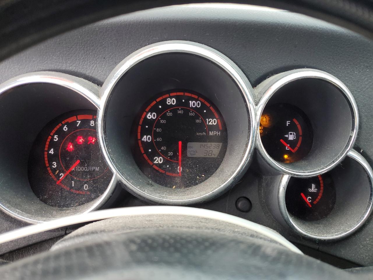 2005 Toyota Corolla Matrix Base VIN: 2T1LR32E95C452619 Lot: 91685245