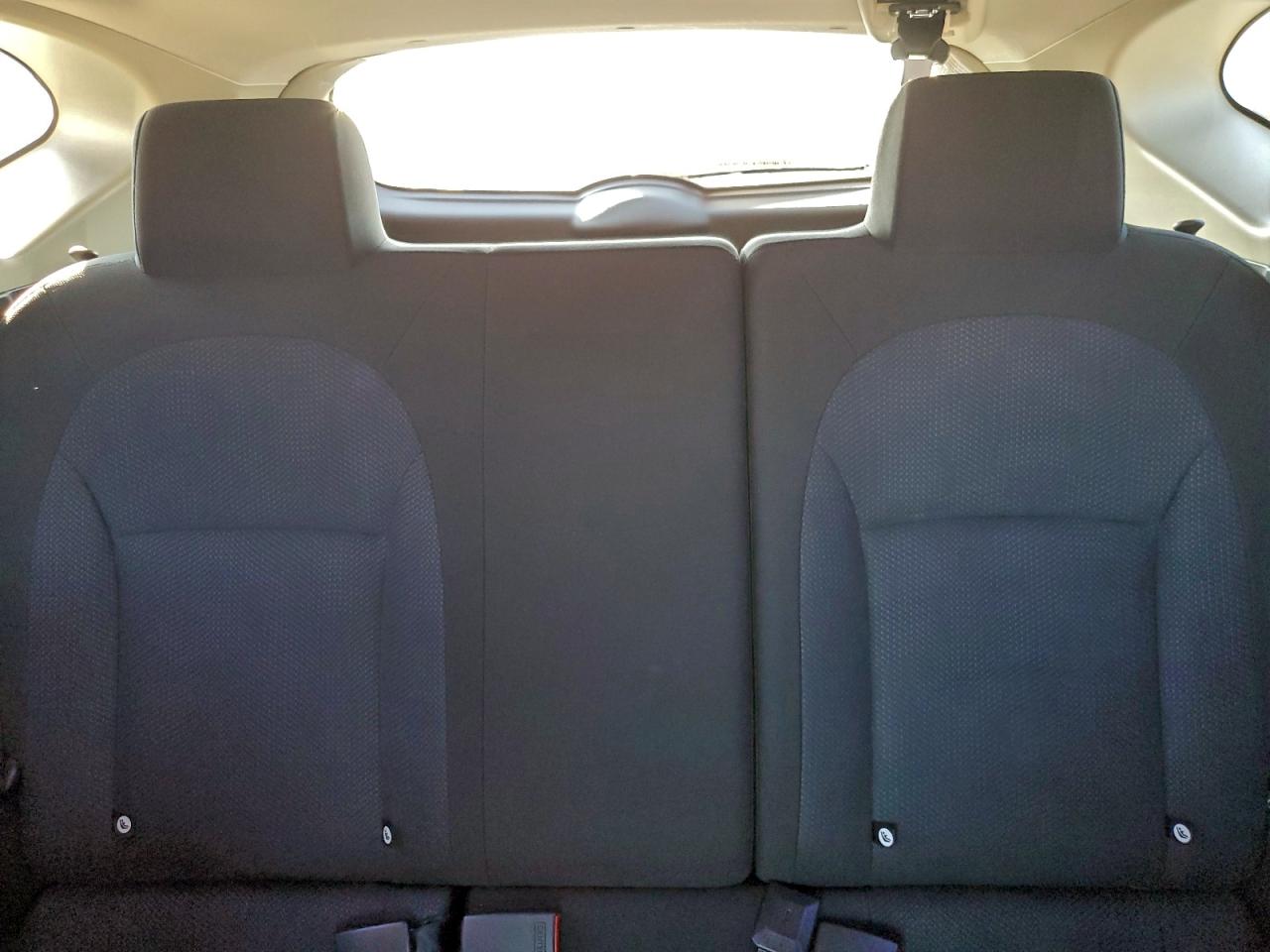 2015 Nissan Rogue Select S VIN: JN8AS5MT1FW151634 Lot: 93889065