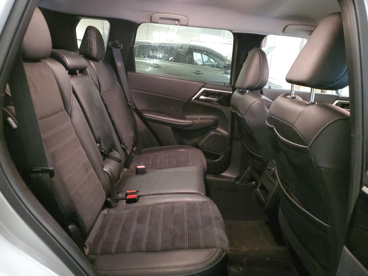 2024 Mitsubishi Outlander Se VIN: JA4J4VA85RZ040216 Lot: 93120585