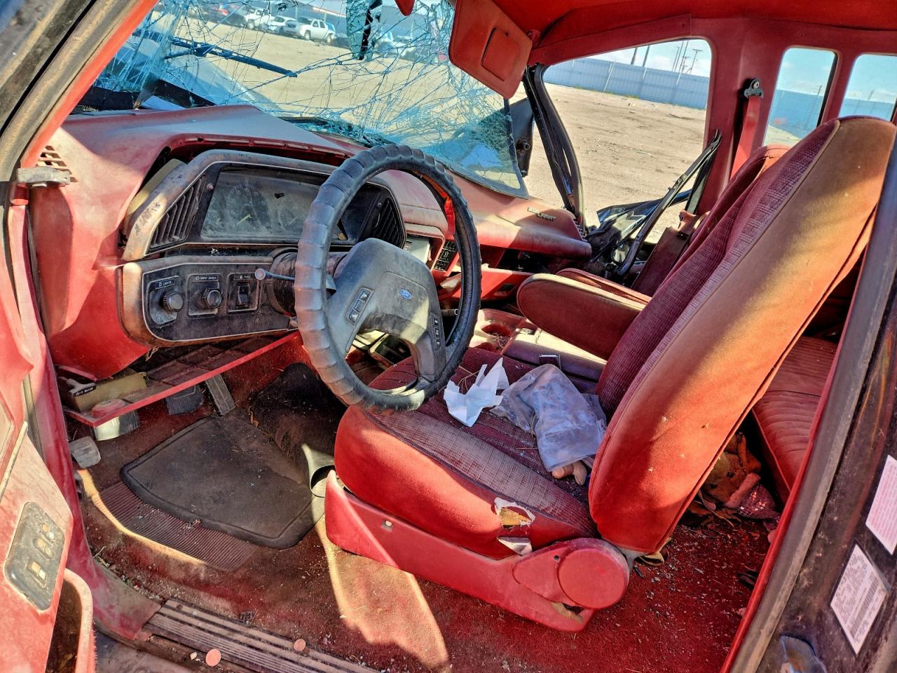 1990 Ford F350 VIN: 1FTJX35M1LKB57185 Lot: 94432835