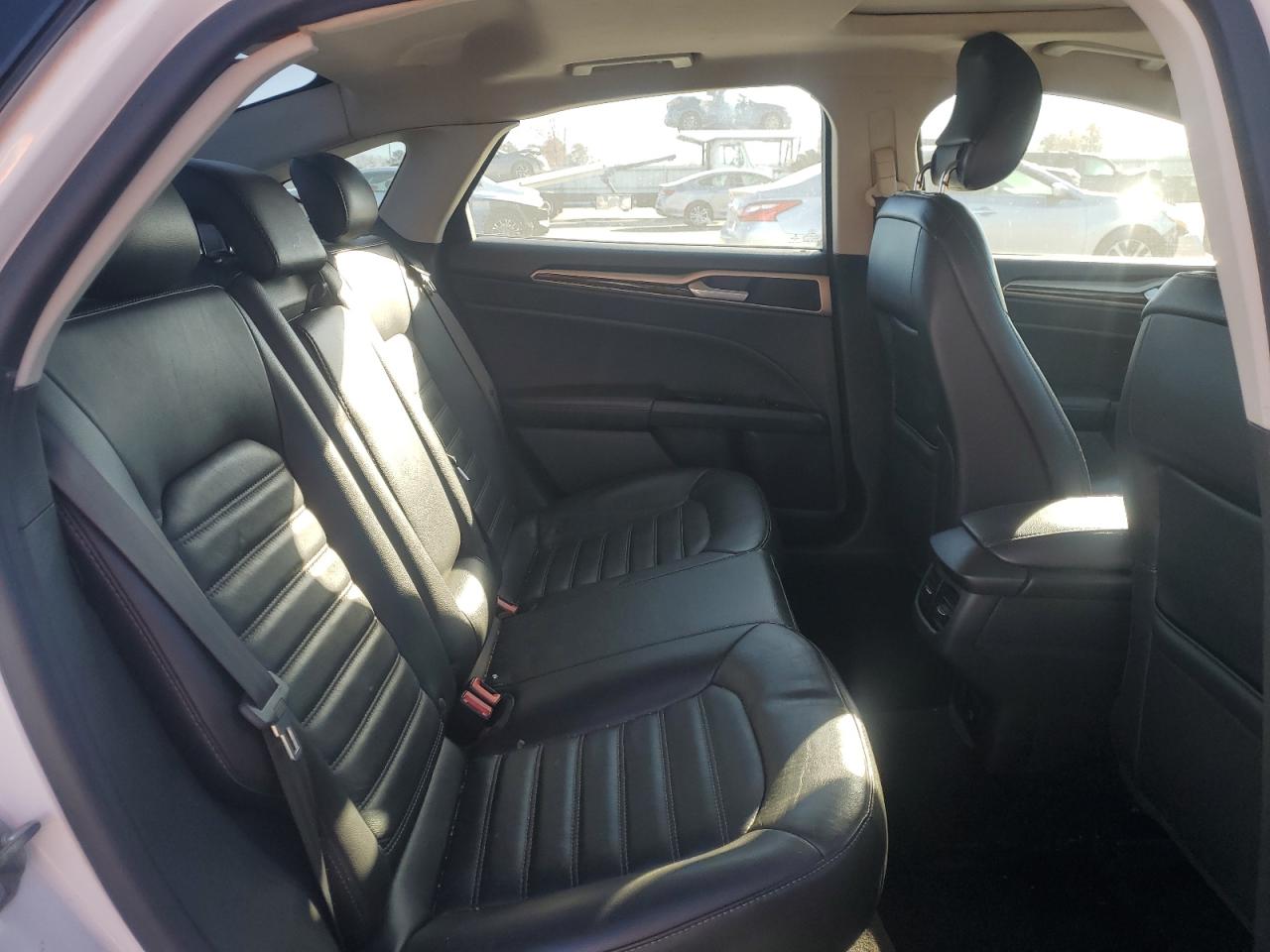 2014 Ford Fusion Se VIN: 3FA6P0HD9ER392065 Lot: 91579255