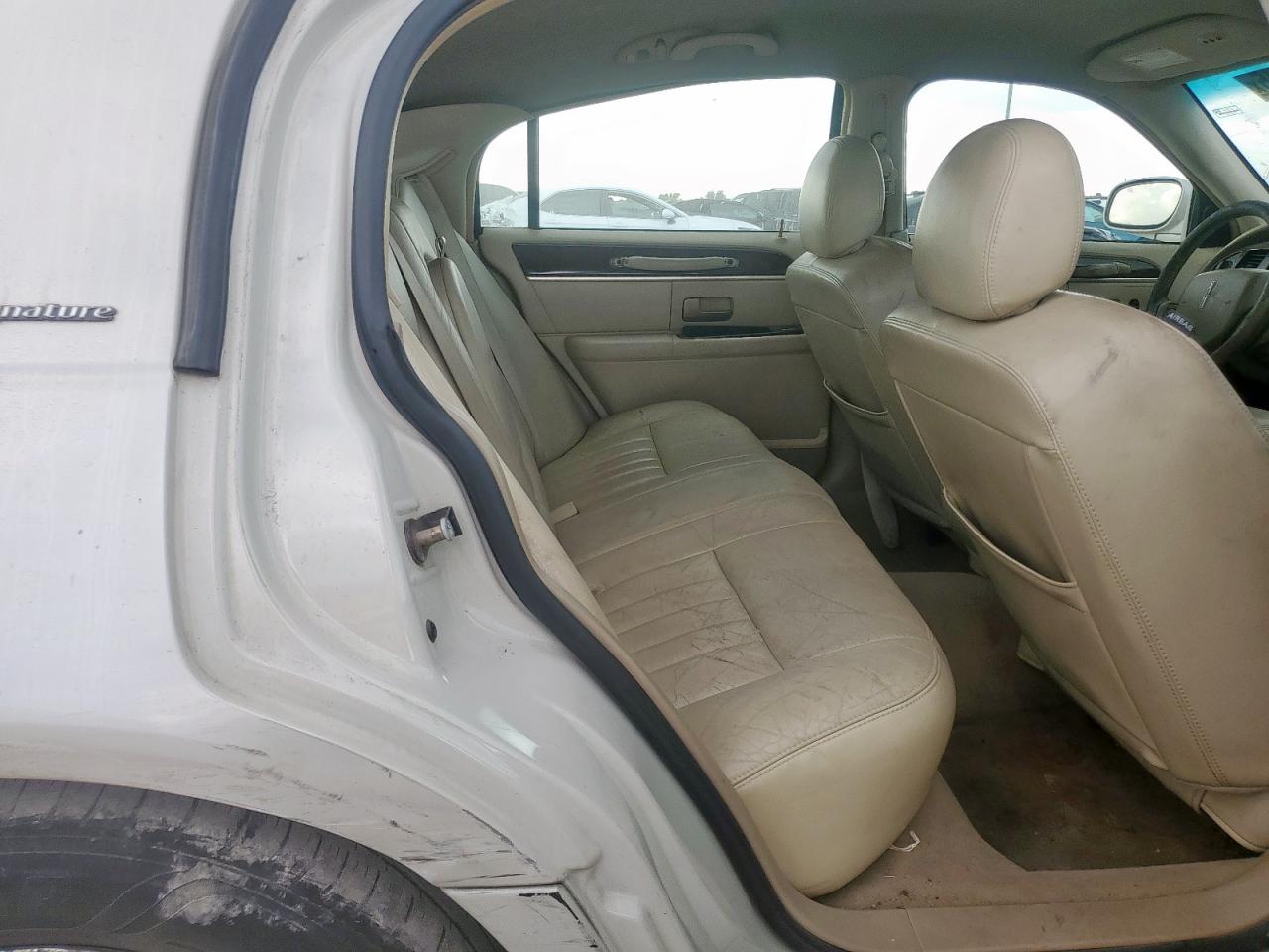 2007 Lincoln Town Car Signature VIN: 1LNHM81V57Y601007 Lot: 92258915