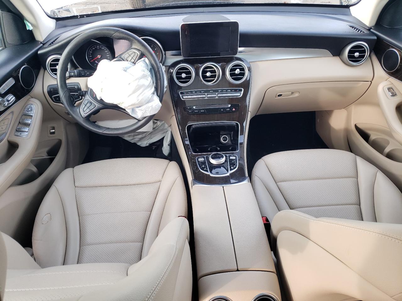 Фото: WDC0G4KB2KV174914