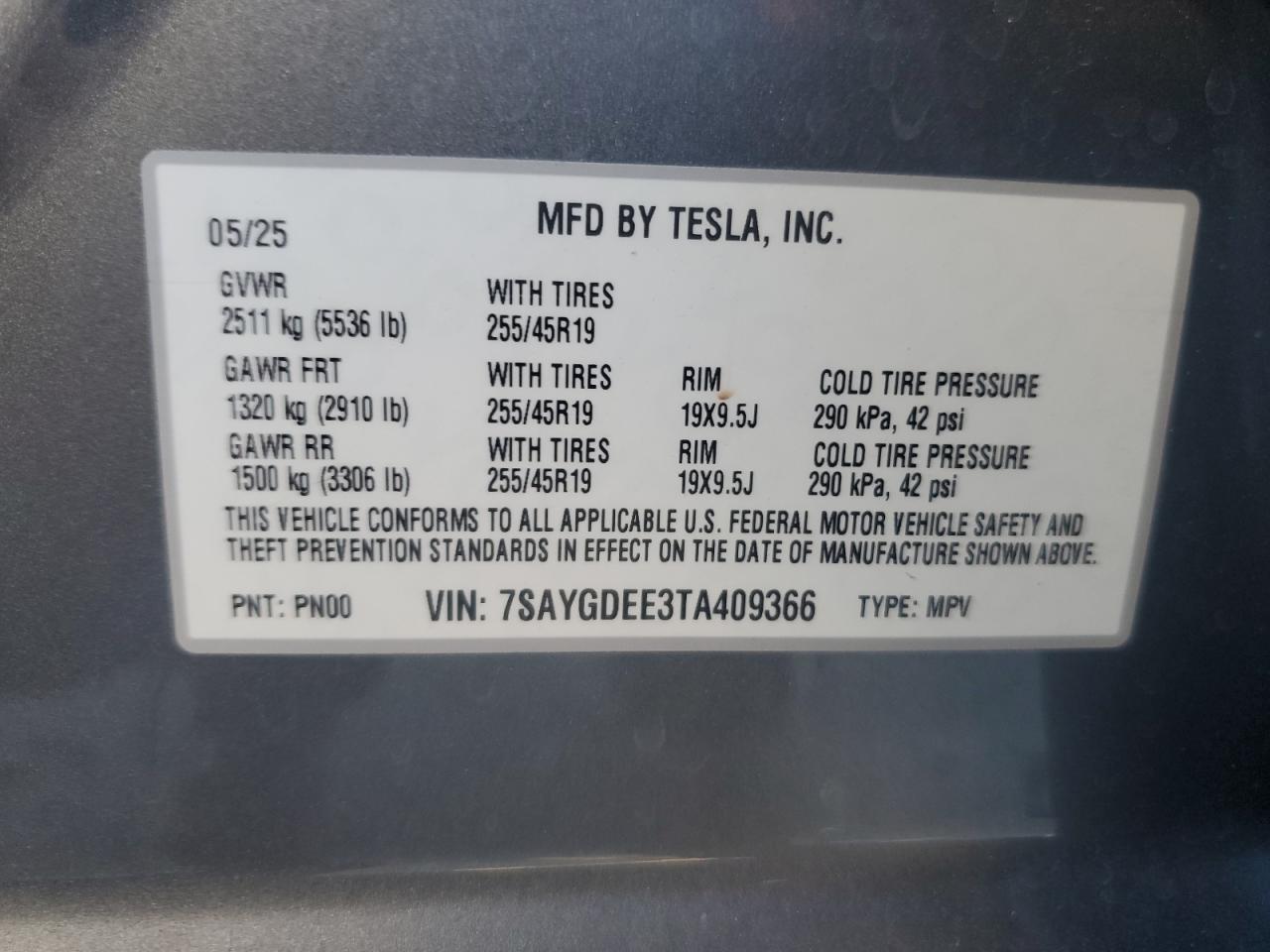 2026 Tesla Model Y VIN: 7SAYGDEE3TA409366 Lot: 92357225