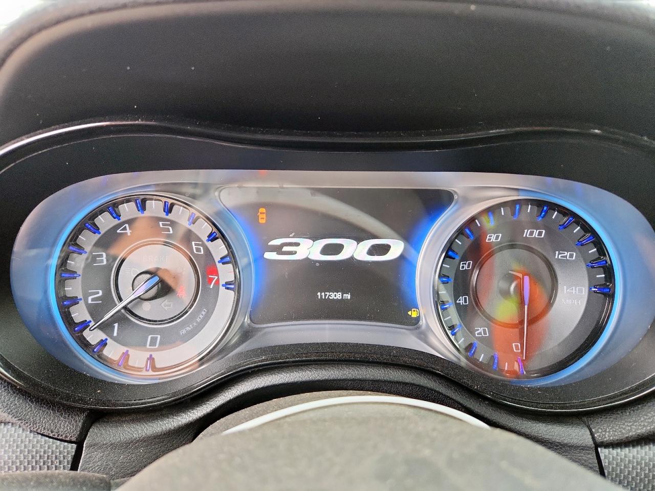 2015 Chrysler 300 S VIN: 2C3CCABGXFH781364 Lot: 93358175