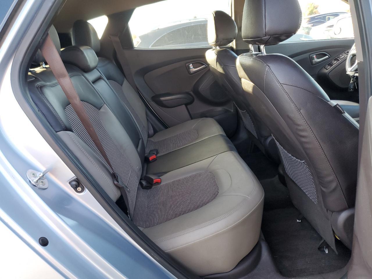 2013 Hyundai Tucson Gls VIN: KM8JUCAC7DU624570 Lot: 93290655