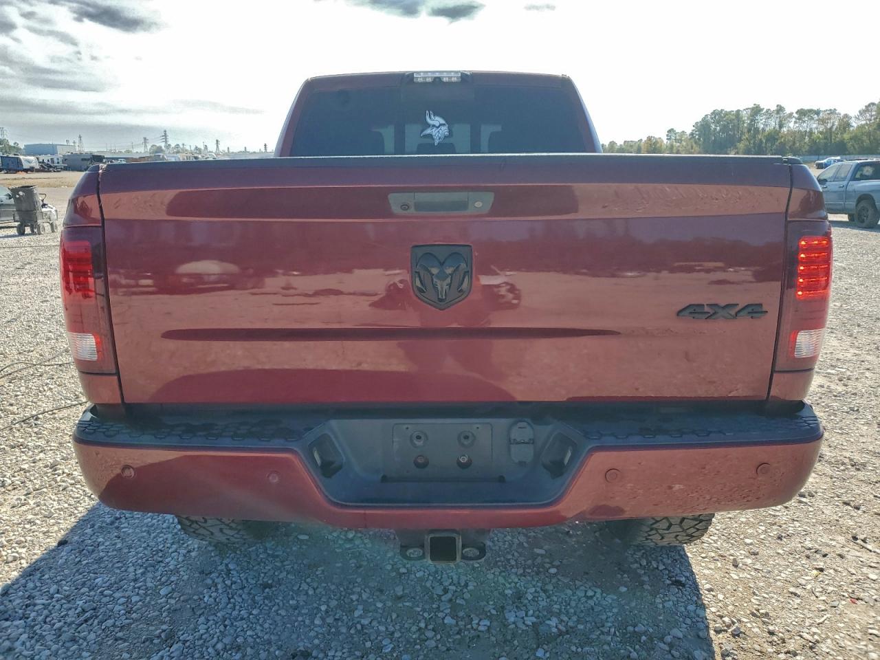 2018 Ram 2500 Laramie VIN: 3C6UR5FL6JG333846 Lot: 94470695