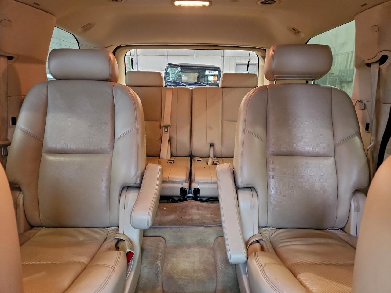 2008 Cadillac Escalade Luxury VIN: 1GYFK63808R248369 Lot: 93936155