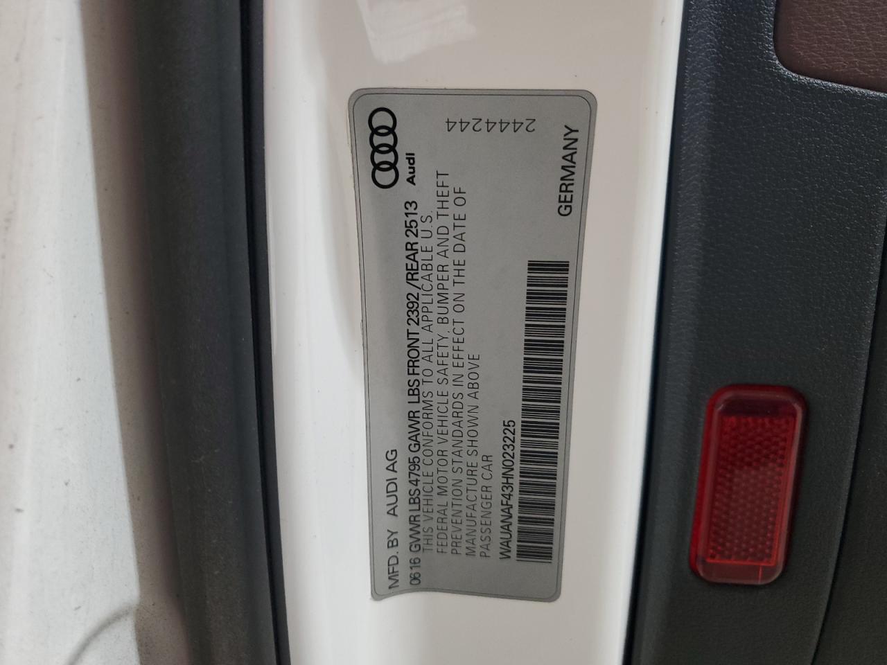 2017 Audi A4 Premium VIN: WAUANAF43HN023225 Lot: 92237255