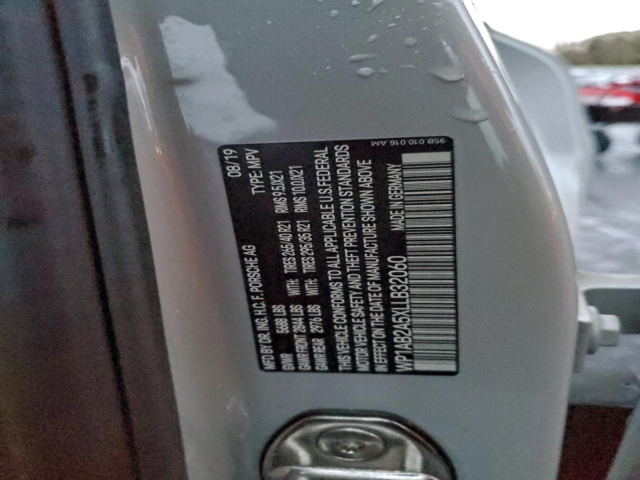 2020 Porsche Macan S VIN: WP1AB2A5XLLB32060 Lot: 93477835