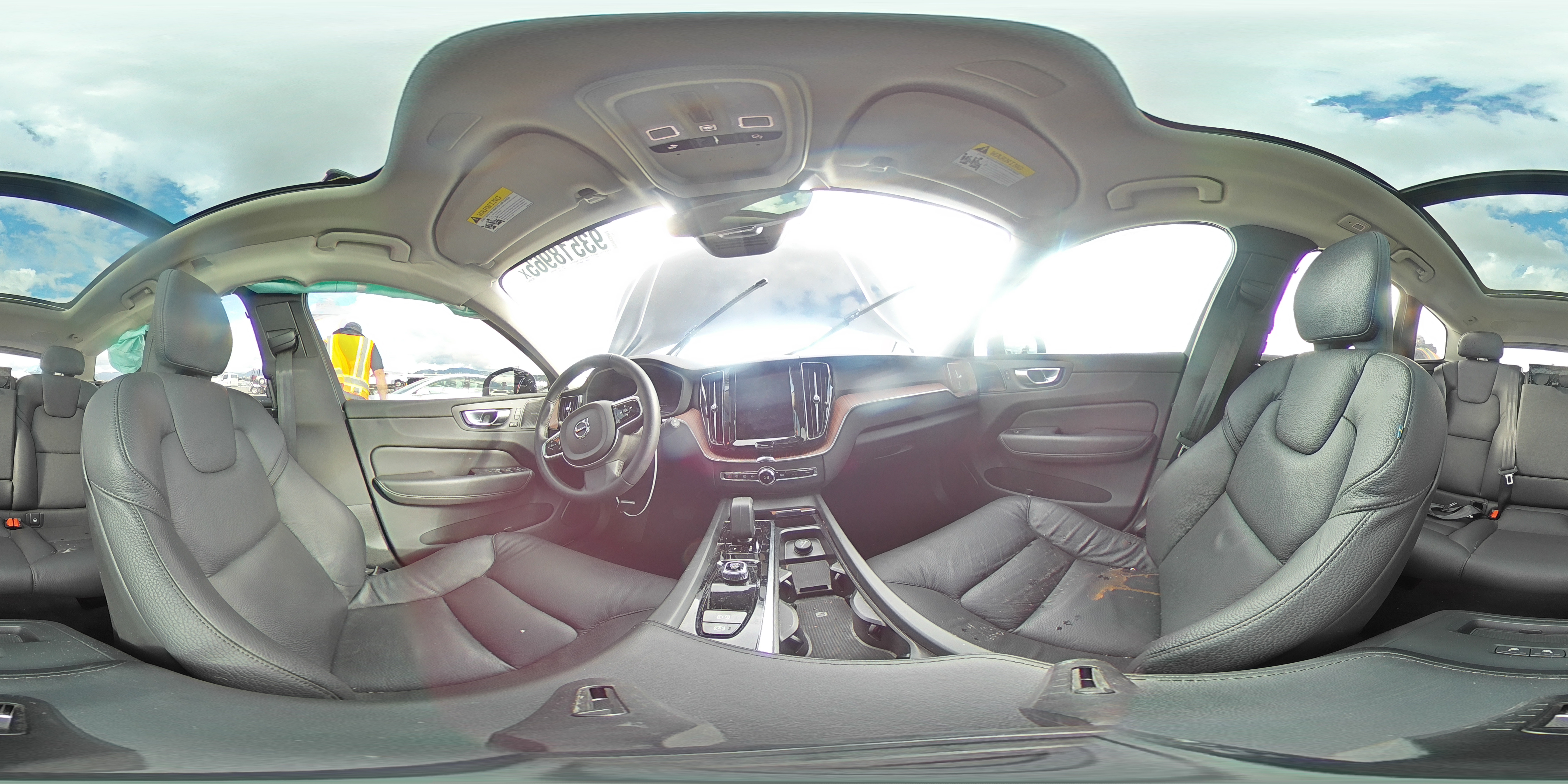 2024 Volvo Xc60 Plus VIN: YV4H60DL5R1831598 Lot: 93518965