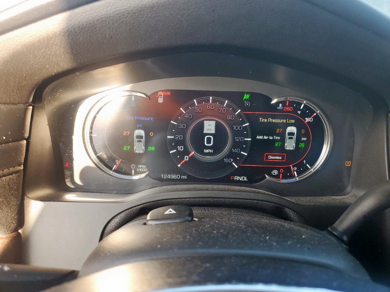 2018 Cadillac Escalade Esv Luxury VIN: 1GYS3HKJ2JR355540 Lot: 92126895