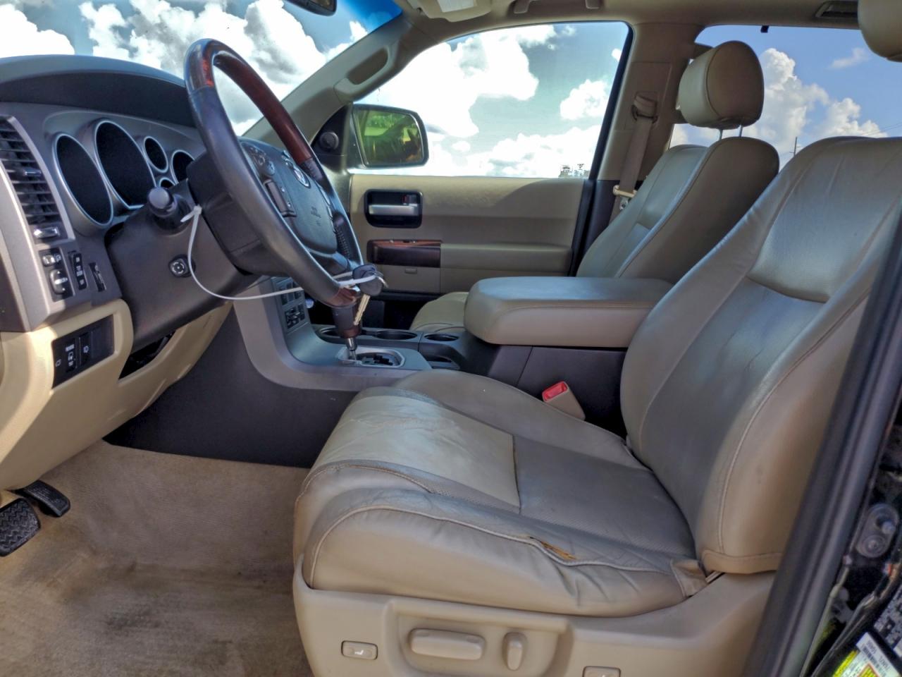 2011 Toyota Sequoia Platinum VIN: 5TDYY5G10BS034625 Lot: 94238615