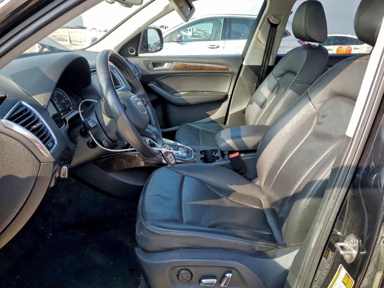 2014 Audi Q5 Premium Plus VIN: WA1DGAFP8EA065178 Lot: 93043395