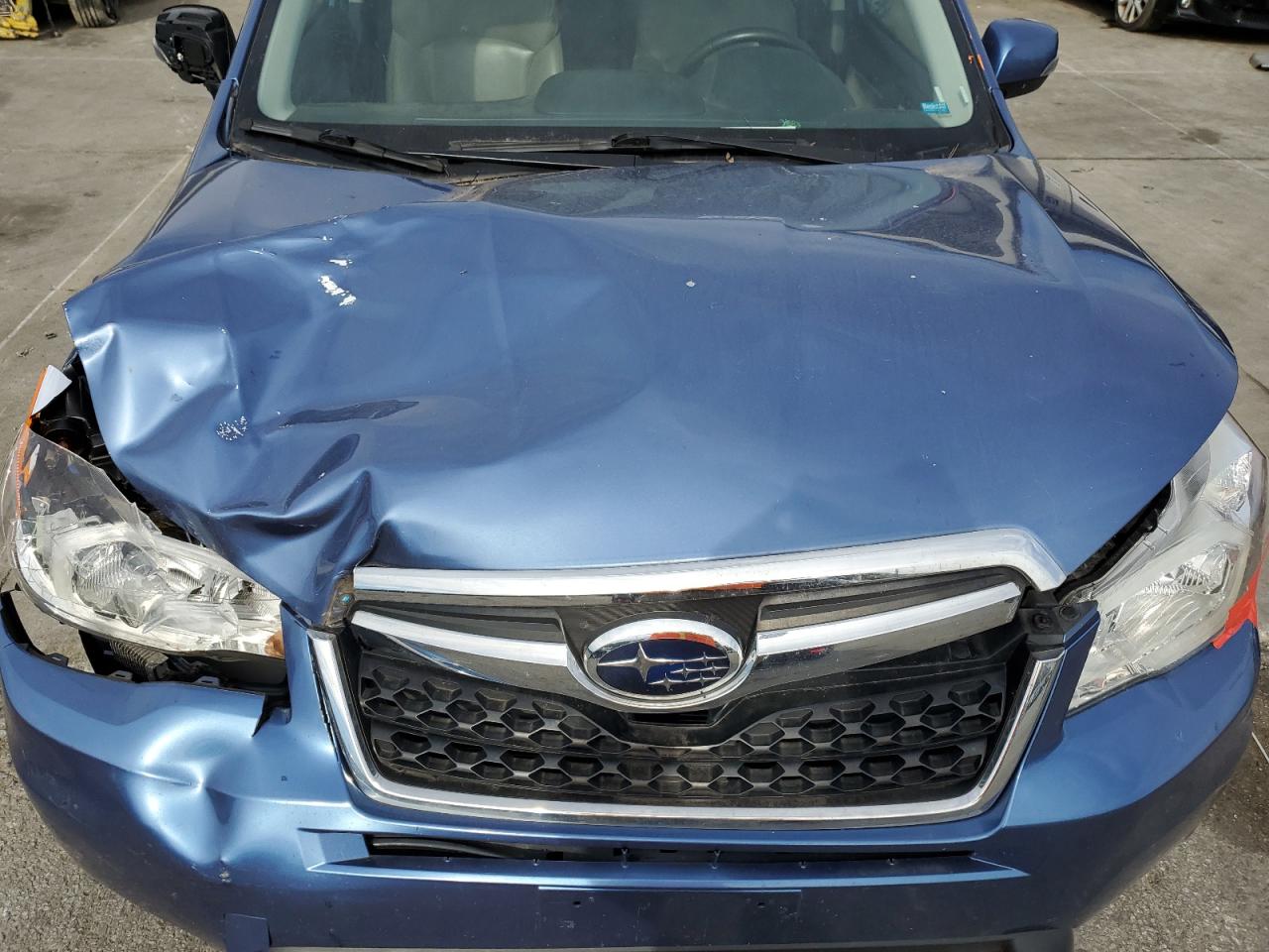 2016 Subaru Forester 2.5I Touring VIN: JF2SJAXC3GH565979 Lot: 90379485