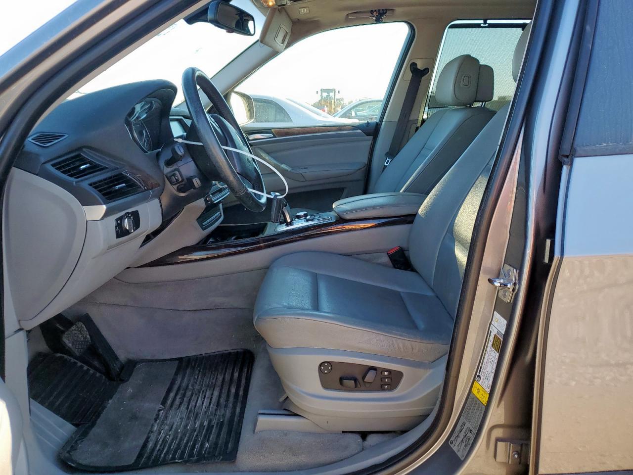 2008 BMW X5 3.0I VIN: 5UXFE435X8L033543 Lot: 90516265