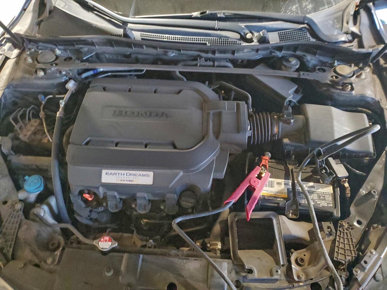 2016 Honda Accord Touring VIN: 1HGCR3F99GA015824 Lot: 94250155