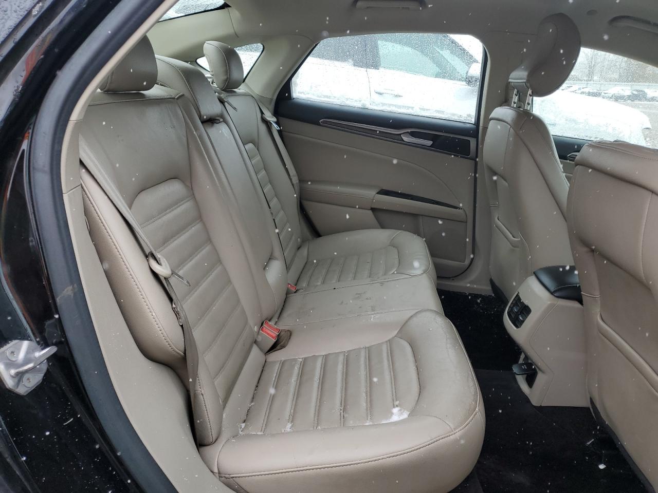 2017 Ford Fusion Se Hybrid VIN: 3FA6P0LU4HR245597 Lot: 92232445