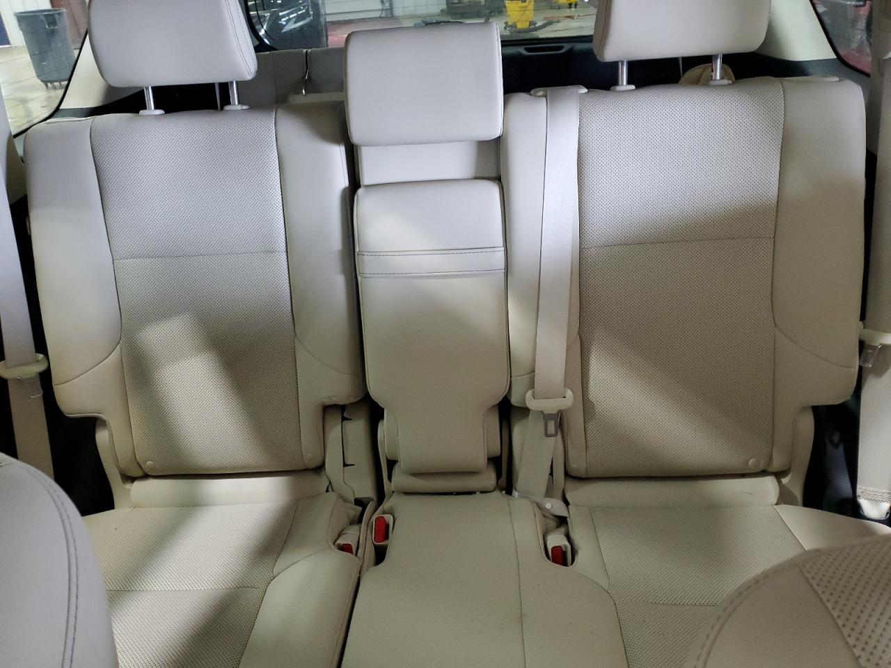 2023 Lexus Gx 460 VIN: JTJAM7BX8P5361210 Lot: 77014464