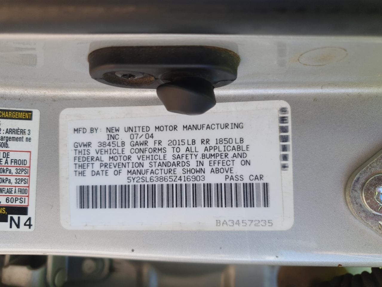 2005 Pontiac Vibe VIN: 5Y2SL63865Z416903 Lot: 93621825