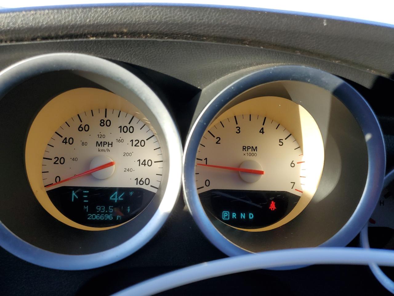 2005 Dodge Magnum R/T VIN: 2D8GV58295H637363 Lot: 92998255