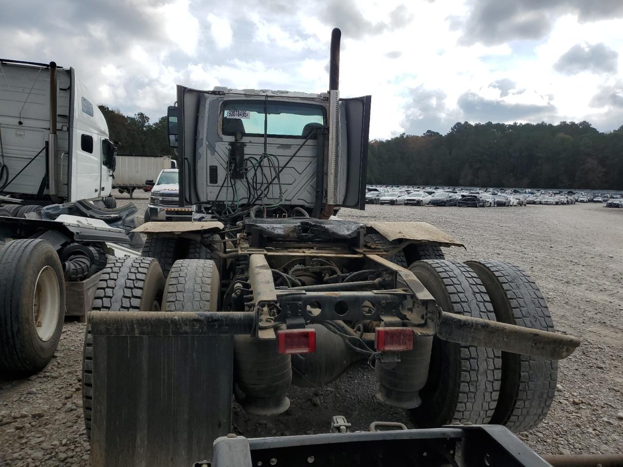 2017 International Prostar VIN: 3HCDJAPR5HL673165 Lot: 93078495