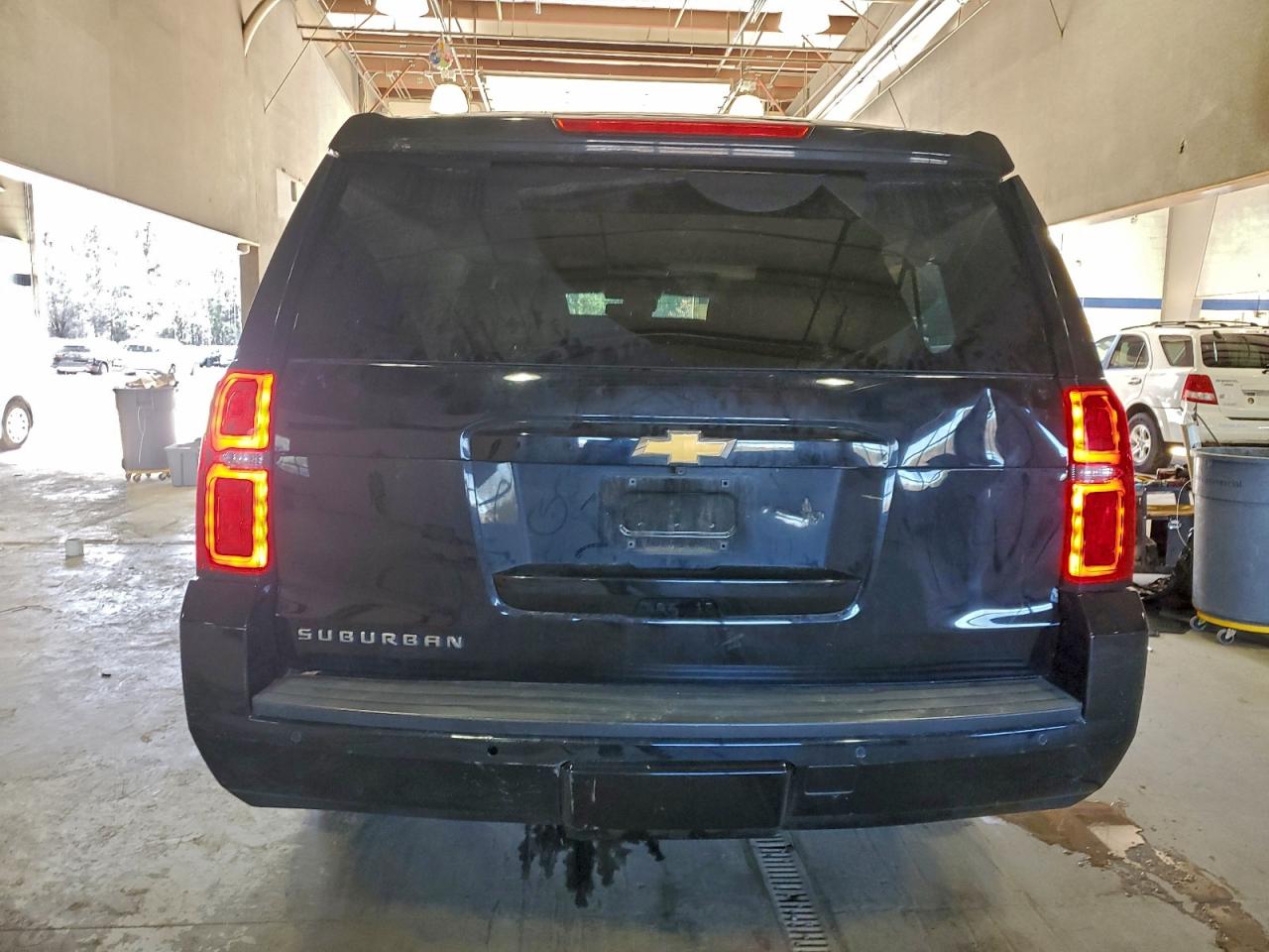 2016 Chevrolet Suburban K1500 Lt VIN: 1GNSKHKC7GR363739 Lot: 92891315