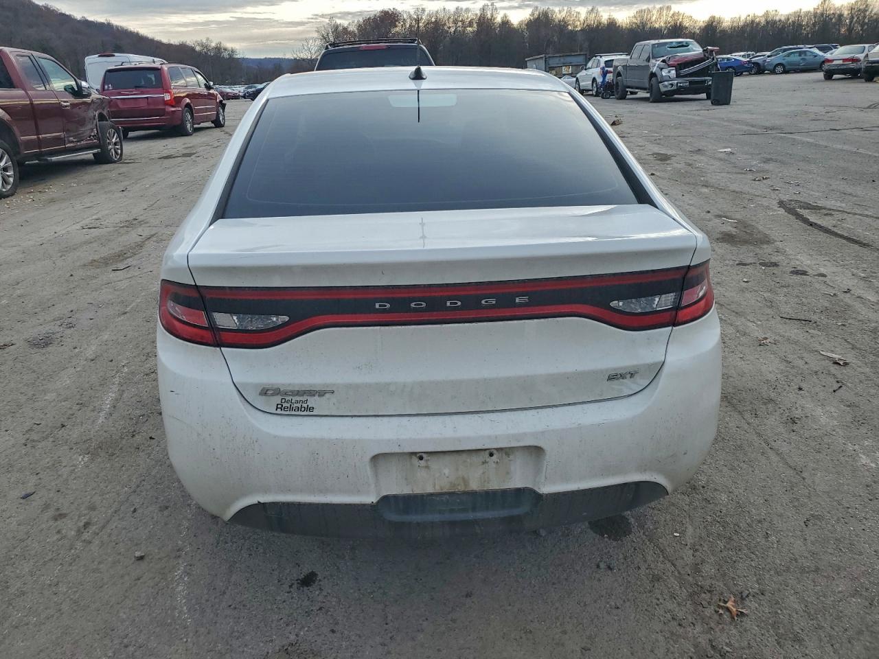 2015 Dodge Dart Sxt VIN: 1C3CDFBB4FD265688 Lot: 92839695