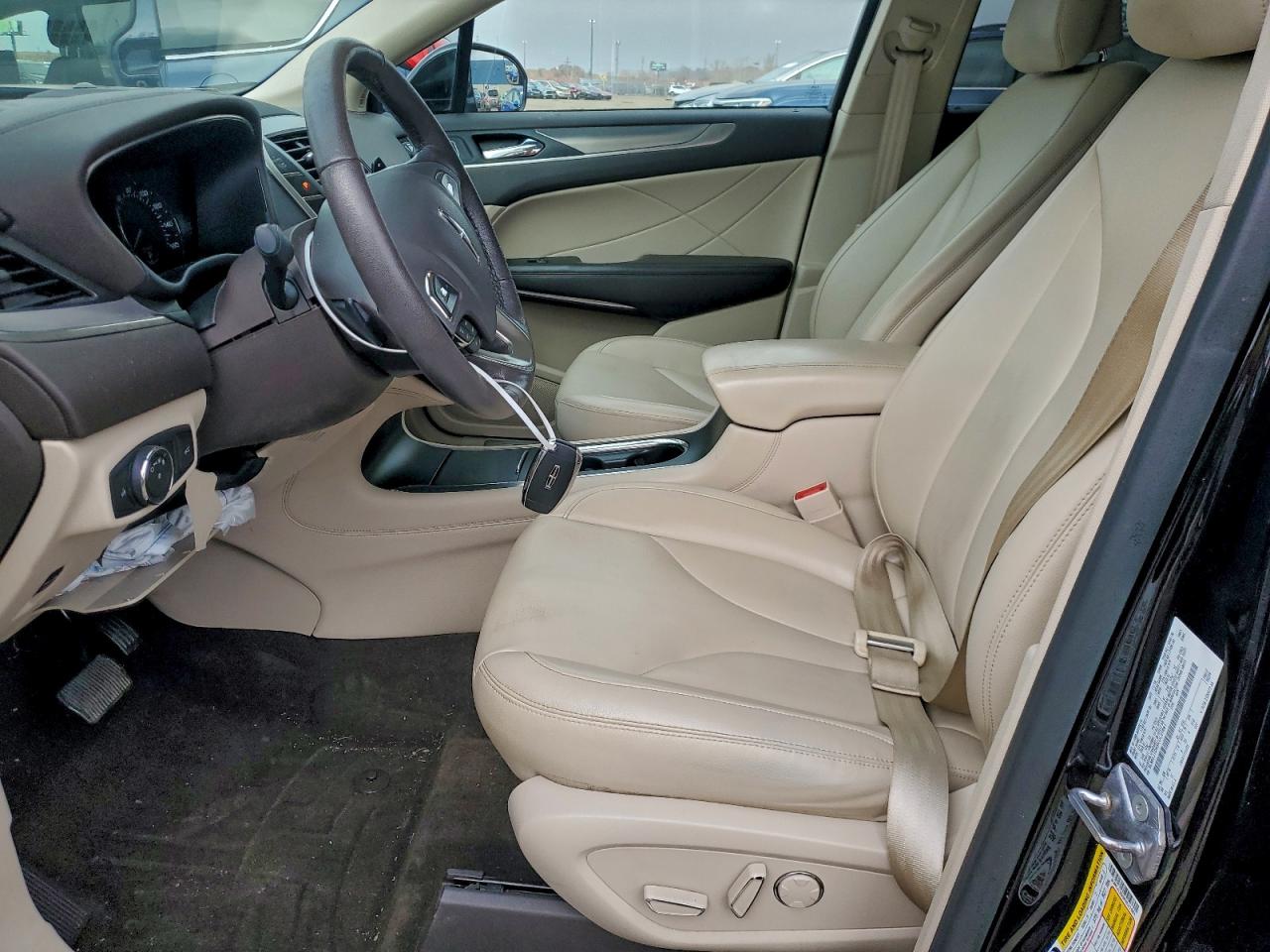 2019 Lincoln Mkc VIN: 5LMCJ1D95KUL21061 Lot: 93911055